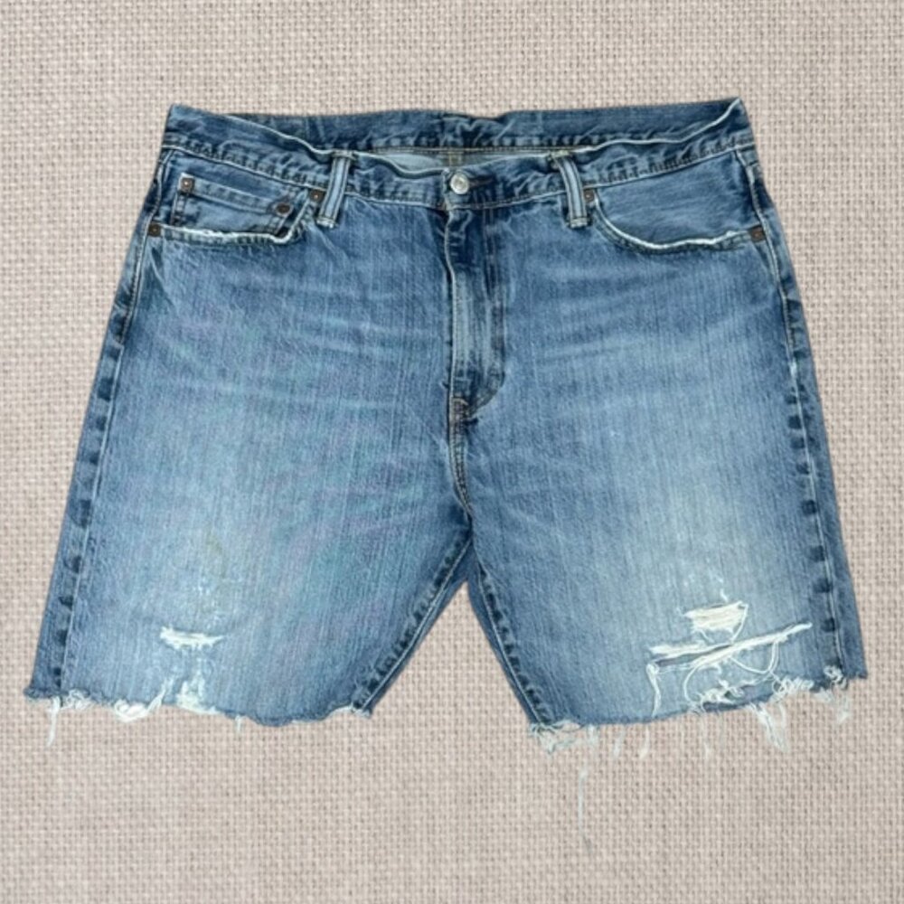 Levis 504 Blue Denim Regular Fit Cut Off Distressed Raw Hem Men's Shorts Size 36